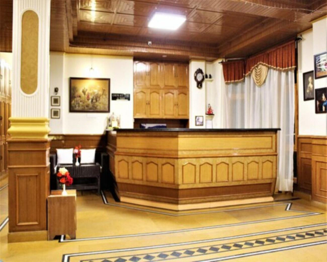 Public Area, Hotel Golf Links, Mashobra, Shimla