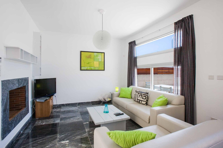 Others 5, Villa Periwinkle