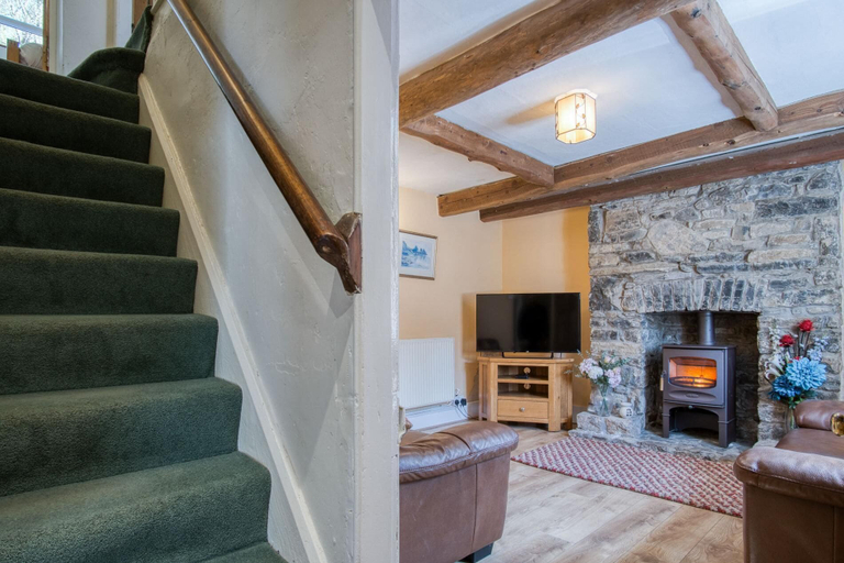 Interior entrance 5, Rose Cottage - 3 Bedroom Cottage - Parkmill, Swansea