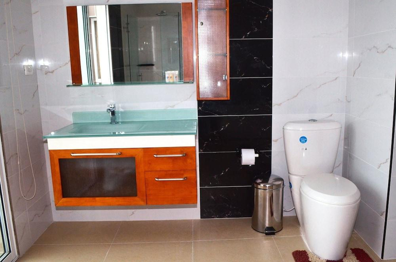 Bathroom 5, Hotel Yubarta, Buenaventura