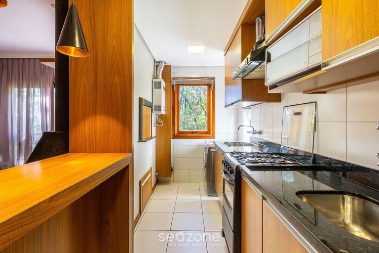 Private kitchen 4, Apt w/ BBQ 1km From Gramado Center Sds104, Gramado