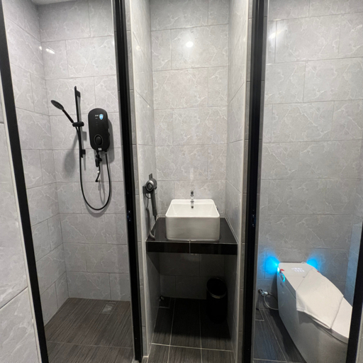 Bathroom 3, Ukay Hills - Private Event Estate & Lifestyle Suites, Ampang