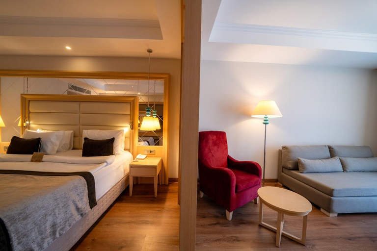 Bedroom 3, Korumar Ephesus Beach & Spa Resort - Ultra All Inclusive, Selçuk