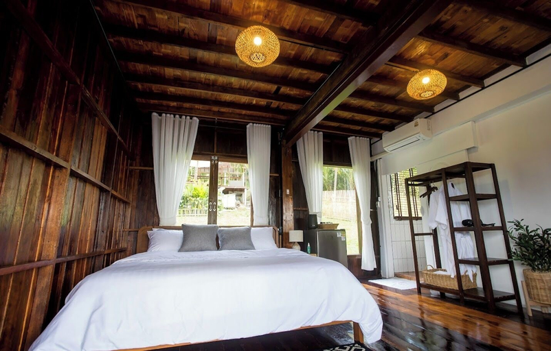Room 4, Baan Lhong View Lay, Sawi