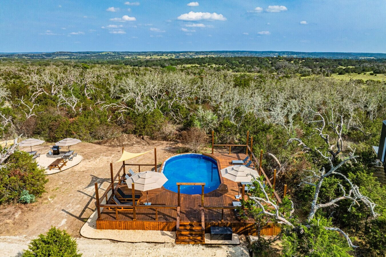 Pool 2, Woodsman Hobbit with Hot Tub & Fireplace, Gillespie