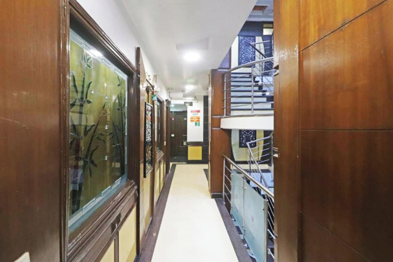 Others 5, Hotel Geeson, Delhi