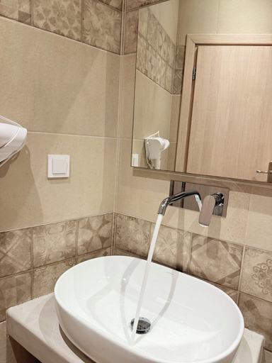Bathroom 4, Fira Basement Studios, South Aegean