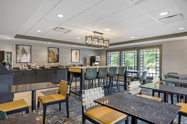 Food & Drinks 5, Best Western Potsdam University Park Inn, Saint Lawrence