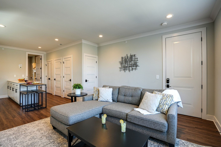 Interior 4, Modest Melrose - 5 Mins to Broadway - Rooftop Deck, Davidson