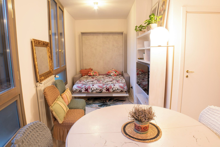 Room 3, Conti & Moroni House, Florence