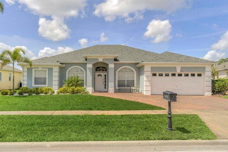 Exterior 4, Beautiful Golf Resort & Private Pool Area! 5 Bedroom Villa, Polk