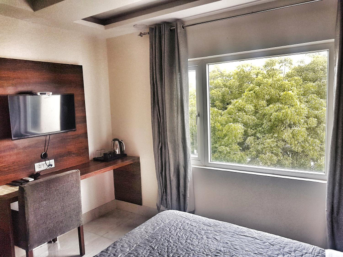 Bedroom 2, Airport Hotel Delhi Aerocity, Delhi