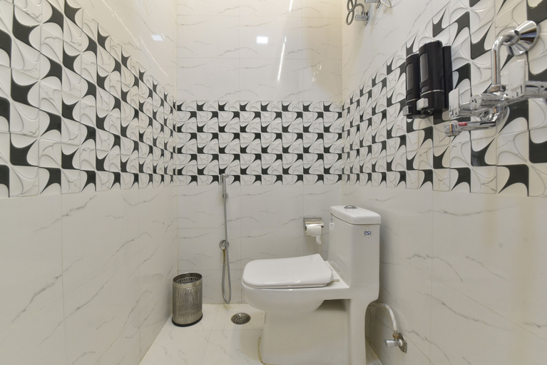 Bathroom 4, Hotel Priyaj, Jaipur