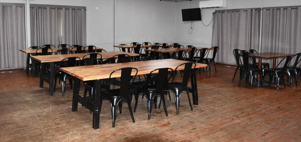 Others 5, Leichhardt Hotel, Taroom