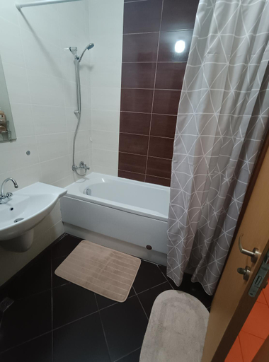 Bathroom 2, Pravets spa resort apartments, Pravets