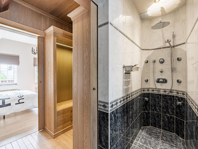 Bathroom 3, Charming farmhouse for 18 guests, Limburg