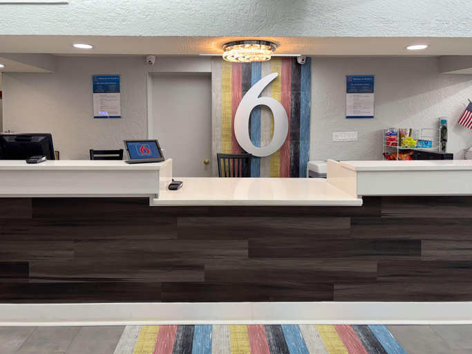 Public Area 2, La Casa Inn And Suites, Leon