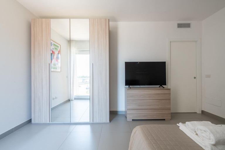 Bedroom 2, White Coast Relax & Stay, Bari