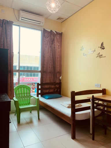 Bedroom 2, Prima B & B Hostel, Sandakan