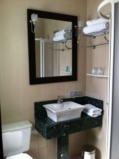 Bathroom 5, ITC Colón by Soho Boutique, Córdoba