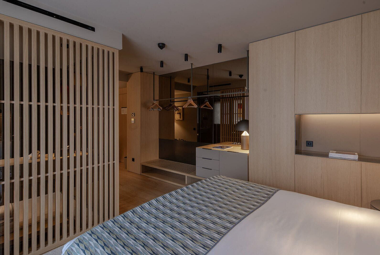 Bedroom 2, The Blackpine Hotel, Small Luxury Hotels