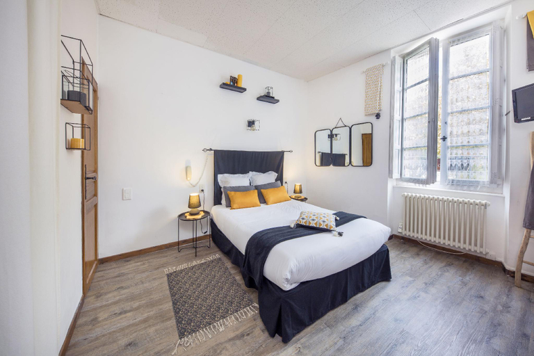 Bedroom 2, L'Instant Sevigne, Drôme