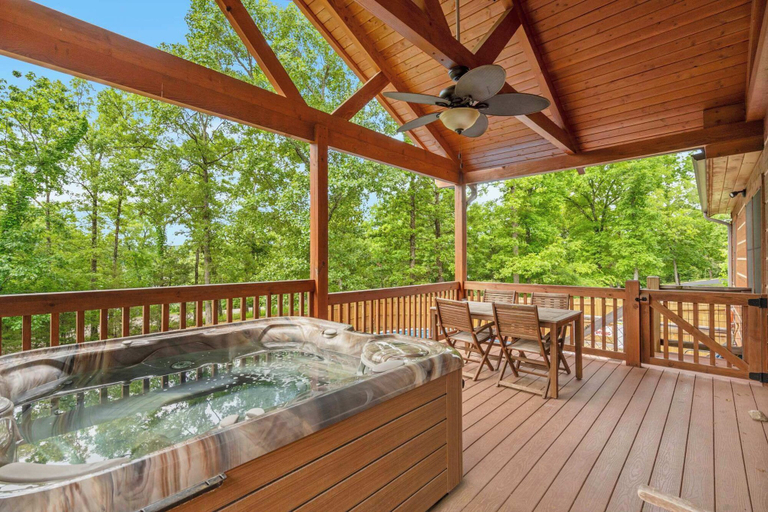 Others 5, Teals Treasure Secluded Lakeside Cabin for 8!, Taney