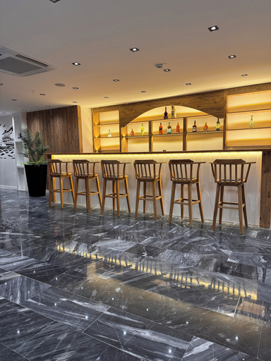 Bar (on property) 5, Park Dedeman City Alsancak, Konak