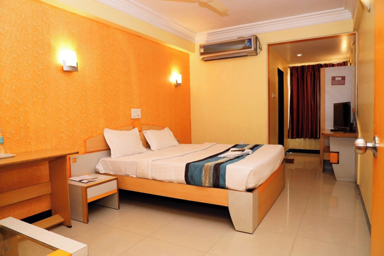Room 5, Dhammanagi comforts, Dharwad