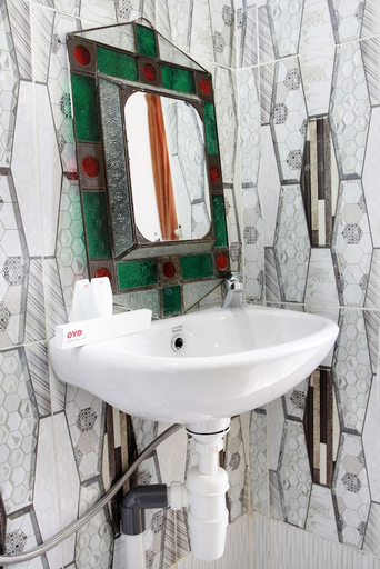 Bathroom 3, Hotel O GP Residence, Tangerang