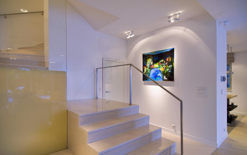 Others 1, Stunning Brac Villa  5 Bedrooms  Villa Selca Brac  5 Metres to the Beach, Selca