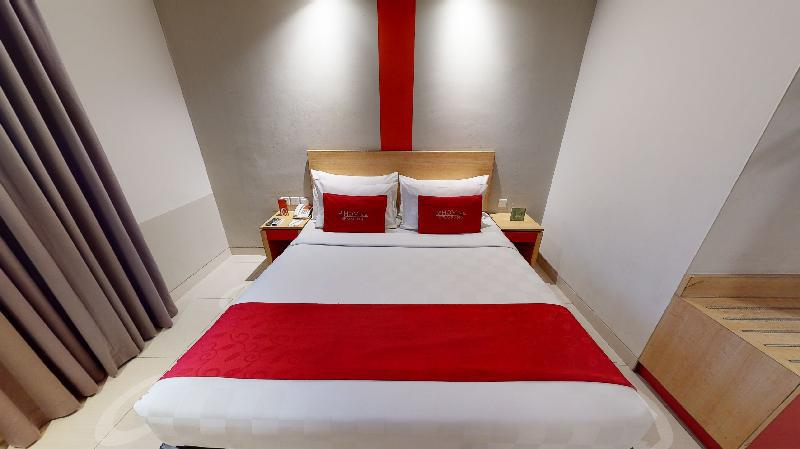 bedroom 14