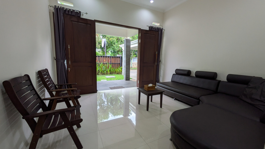 Others 2, Kazumi Guest House 01, Malang