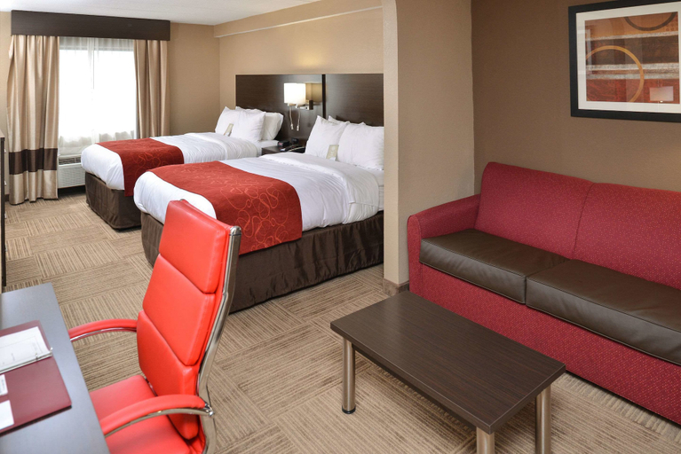 Bedroom 2, Comfort Suites Columbus, Franklin