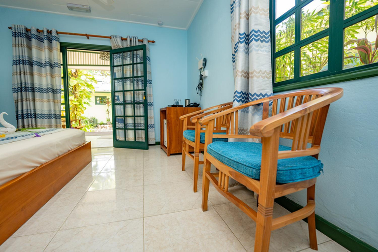Bedroom 2, Pension Michel