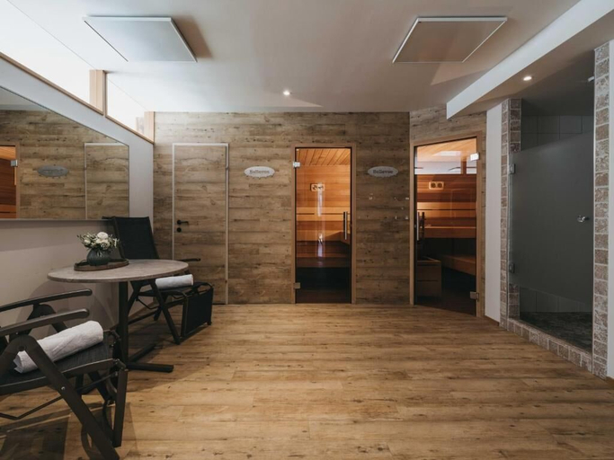 Others 5, Haus Bellevue, Landeck