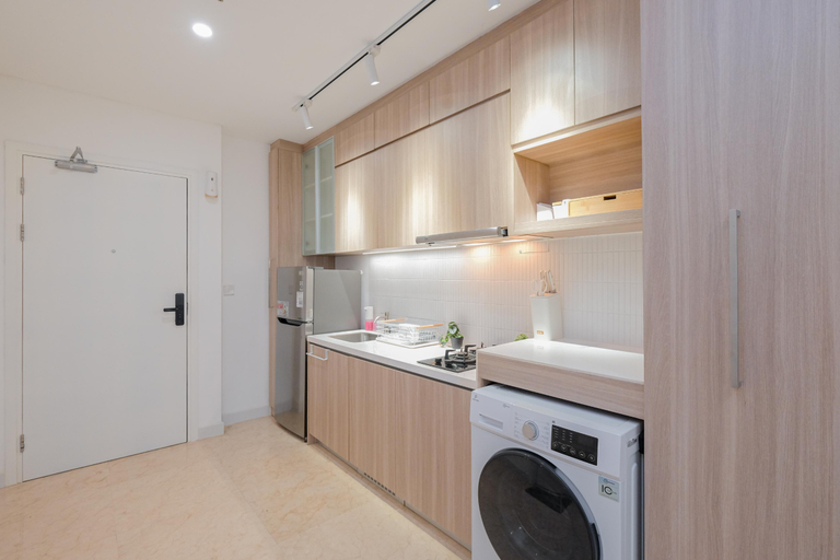 Others 2, Compact Designed 1BR Apartment L'Avenue Pancoran By Travelio, Jakarta Selatan