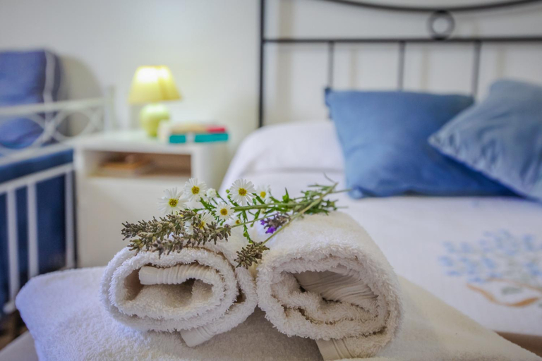 Bedroom 2, Casina Fumarola, Brindisi
