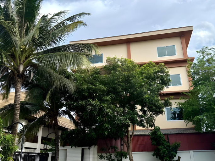 2, KK Hotel, Pakxe