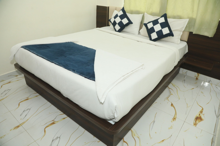 Room 4, Hotel Rest O ITPL, Bangalore