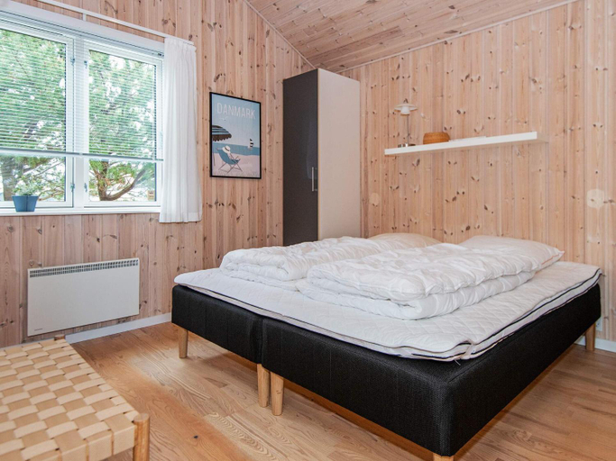 Bedroom 2, person holiday home in Ulfborg, Holstebro