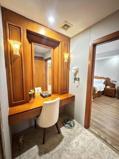 Bathroom 4, Shenzhen Bao Yue Hotel, Shenzhen