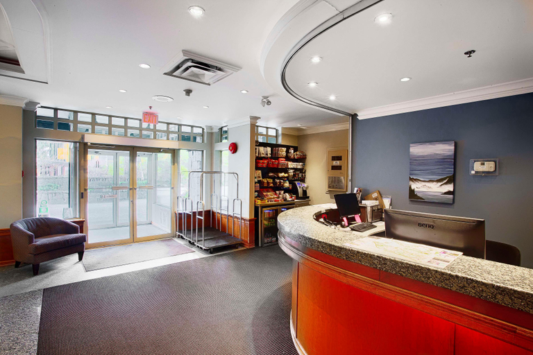 Public Area 2, Pinnacle Hotel Whistler Village, Squamish-Lillooet