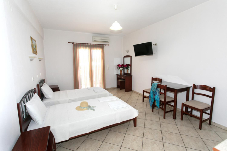 Others 3, Lady Elena Hotel, Epirus