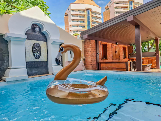 Sport & Beauty 4, 3BHK private pool villa with Sauna Snooker, Pattaya