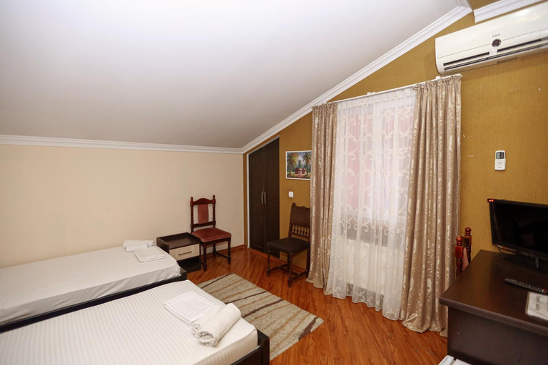 Bedroom 3, Hotel Isaka, Tbilisi