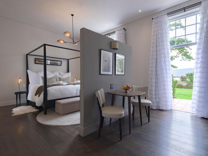 Bedroom 3, Adara Palmiet Valley Luxurious Boutique Hotel , Cape Winelands