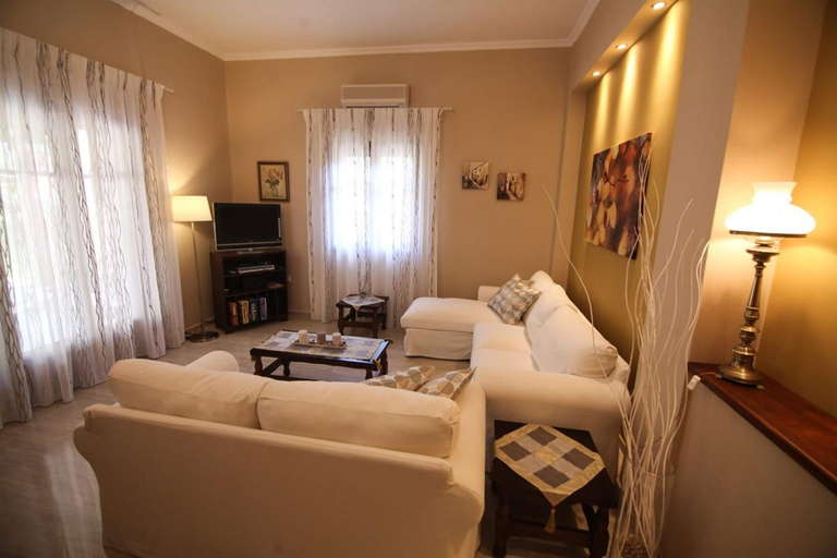 Bedroom 2, Enchanting Ipsos Haven 3 Bedrooms Villa Magia Al Fresco Dining, Ionian Islands