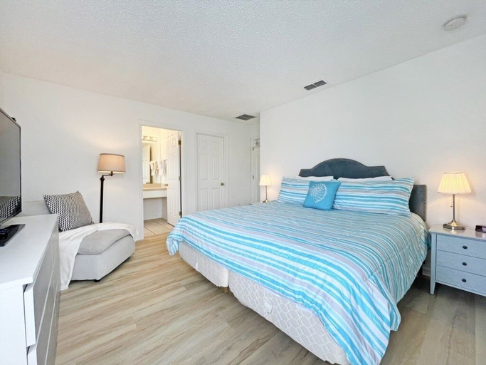 Room 3, Endless Summer 6 Bedroom Home, Osceola