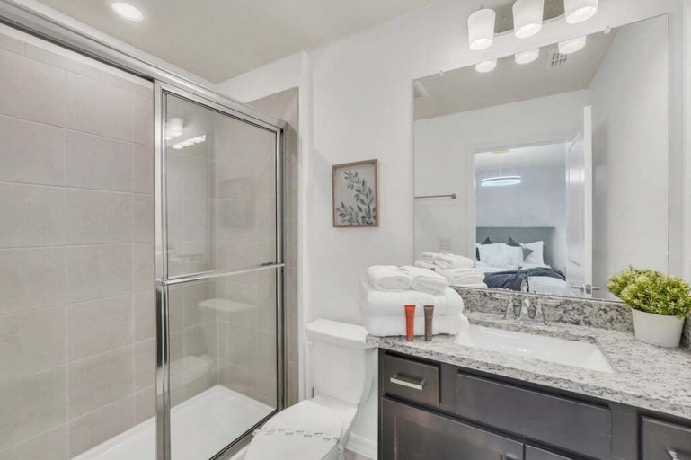 Bathroom 5, 10 Bed 8 Bath Villa Gamesroom & Pool 16284saint 10 Bedroom Villa, Lake